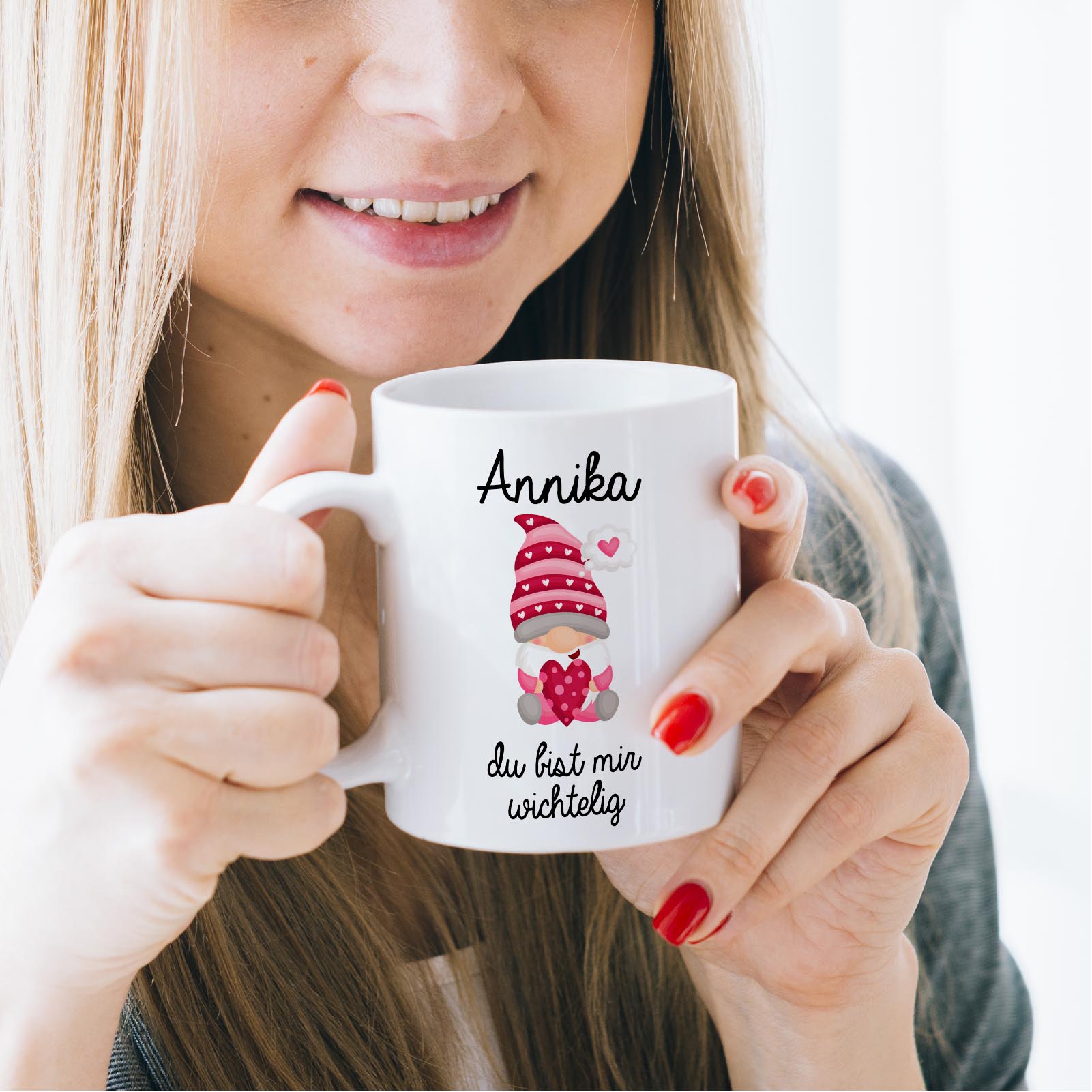 Personalisierte Weihnachtstasse 330 ml – Wichtel Motiv „du bist mir wichtelig“ – mit Wunschname