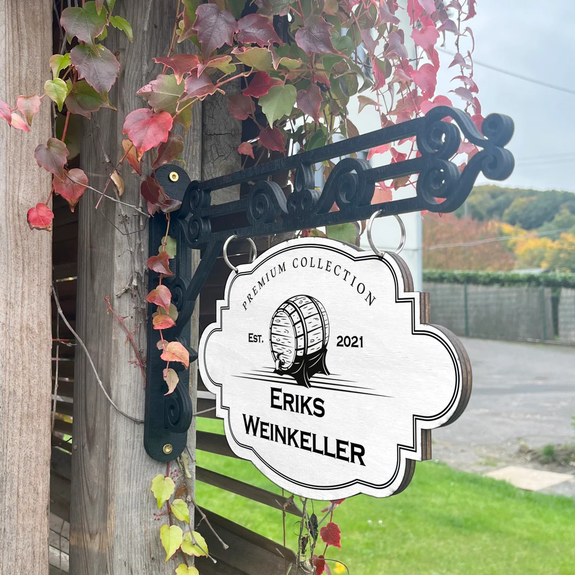 Vintage Holzschild mit Wandhalterung - Motiv "Weinkeller"