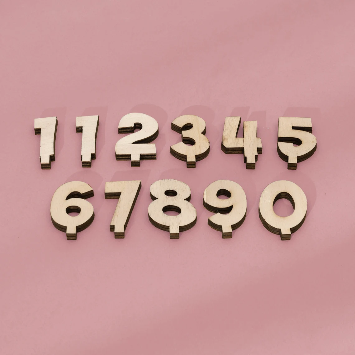 Geburtstagskranz  aus Holz mit  Wunschnamen personalisiert - Motiv 42 Fuchs rosa