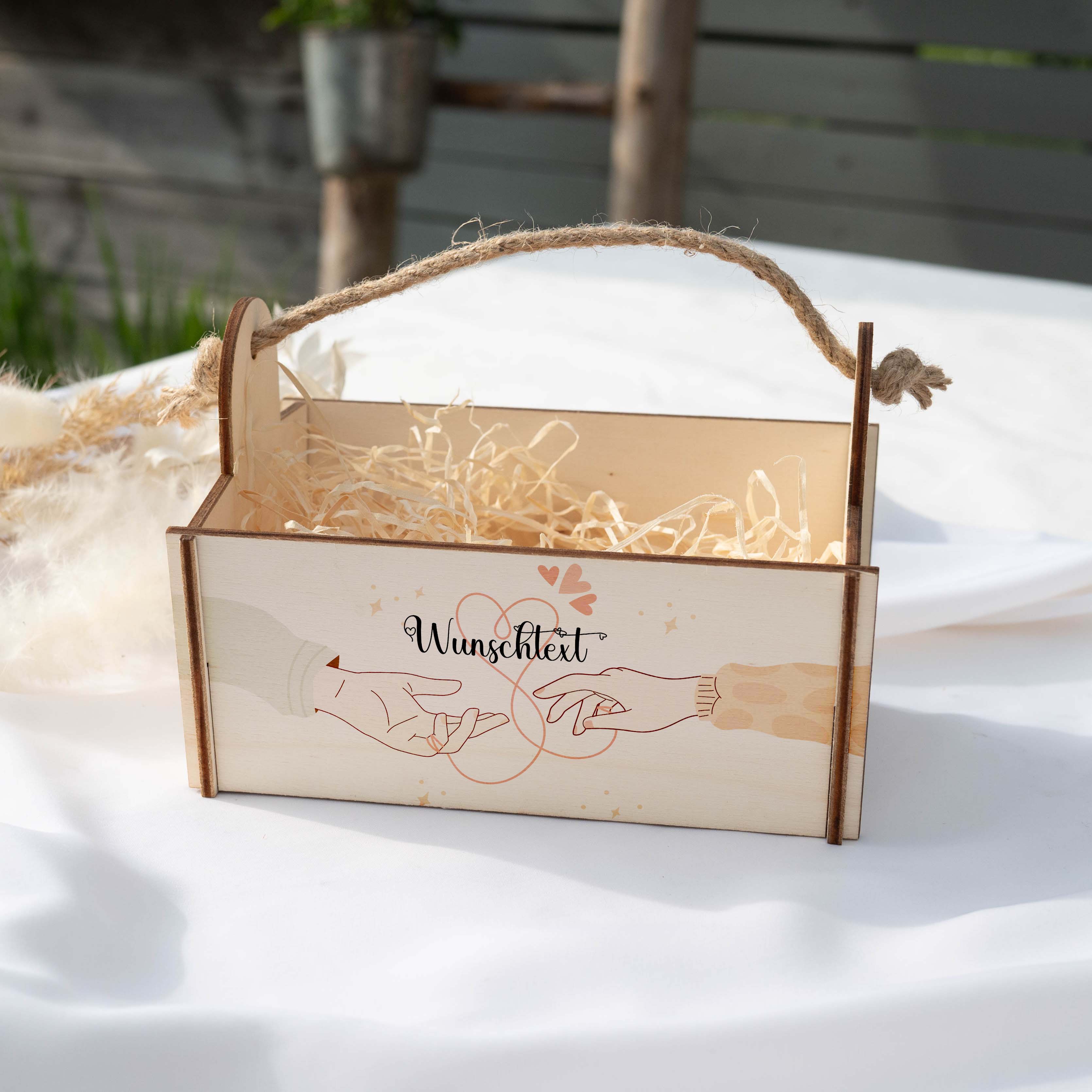 Geschenkkorb mit Holzwolle, Bausatz mit Motiv 11 Hände