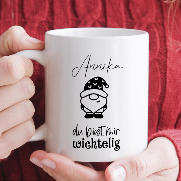 Keramiktasse 330ml „Du bist mir wichtelig“ – Weihnachtswichtel mit Wunschname, personalisierbar